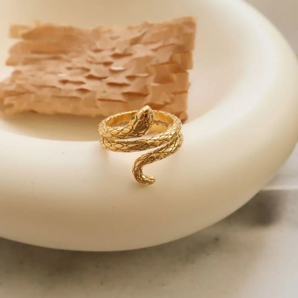 #NEW 18K Gold Plated Snake Serpent Ring - Picture 3 of 5